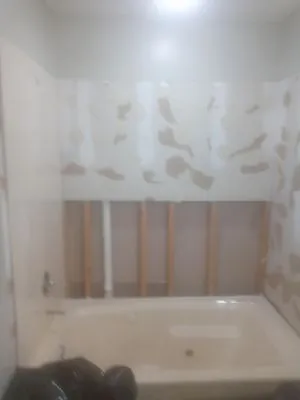 Taylor Complete Home Repairs Logo