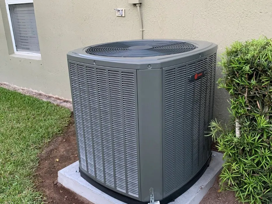 Slide of Taylormade Air Solutions