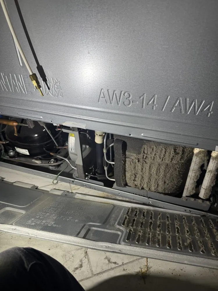 Slide of TBS Appliance Repair