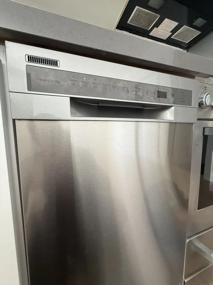 Slide of TBS Appliance Repair