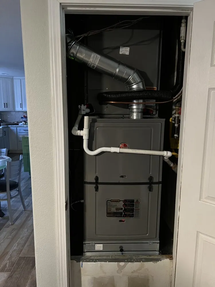 Slide of Tech Air Heating & Cooling