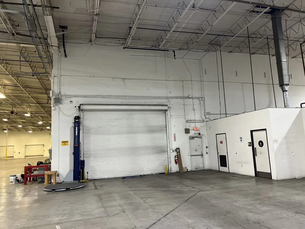 Slide of Tech Electrical And HVAC