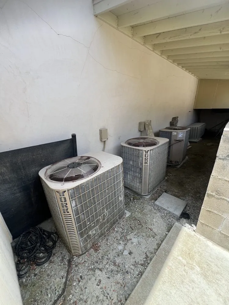 Slide of Tech Electrical And HVAC