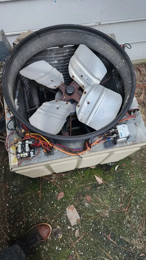 Slide of Tech Maintenance