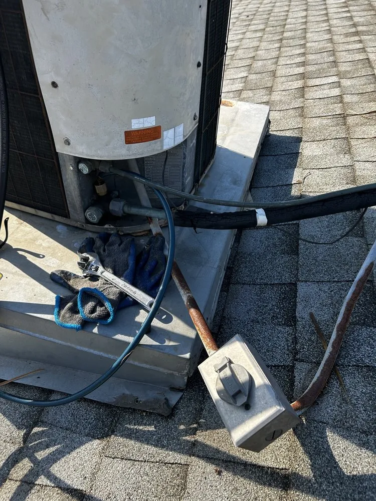 Slide of TEK Builders