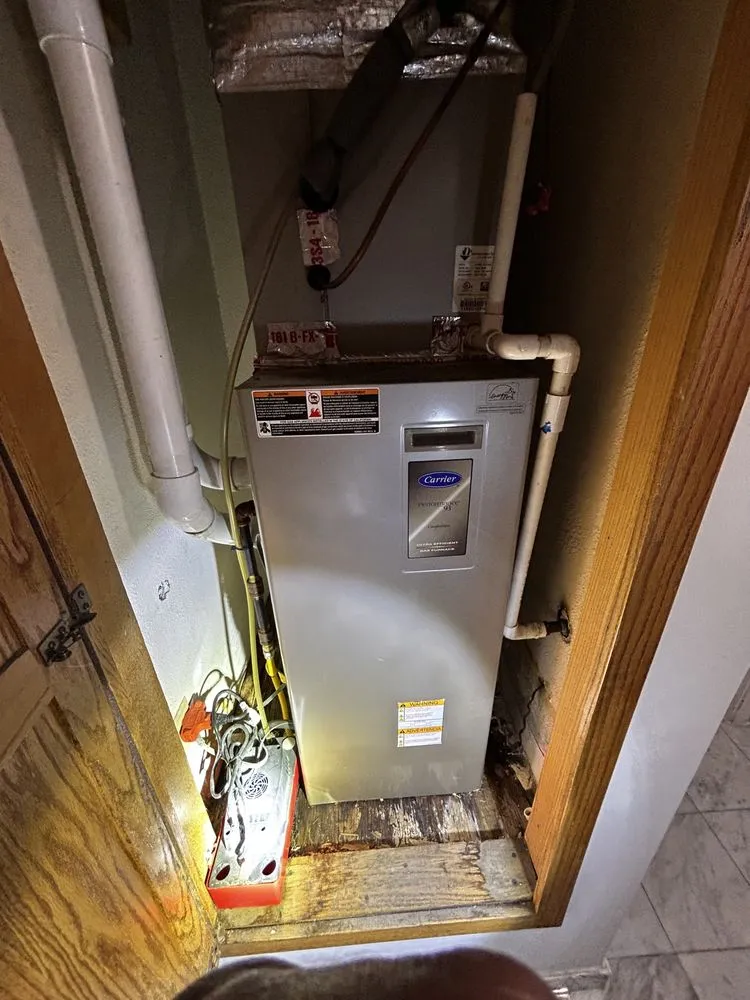 Slide of TEK Builders