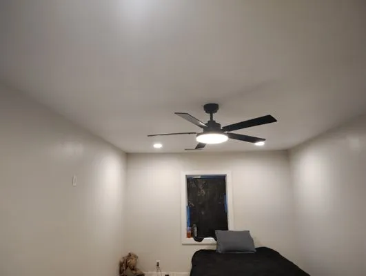 Tek Design & Construction Logo