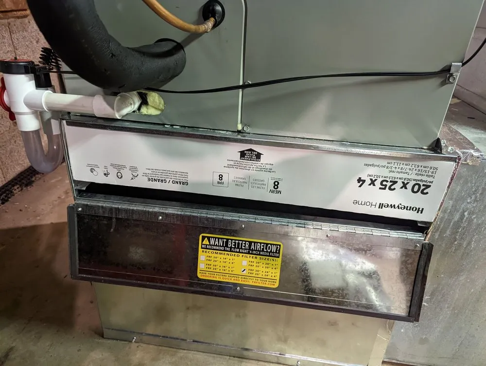 Slide of TEK7 Heating & Air Conditioning