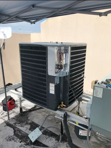 Slide of TemperaturePro West Palm Beach