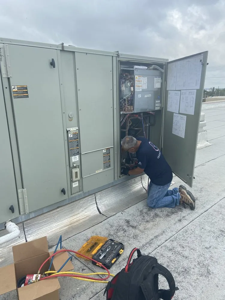 Slide of Texas Pro Heating and Cooling