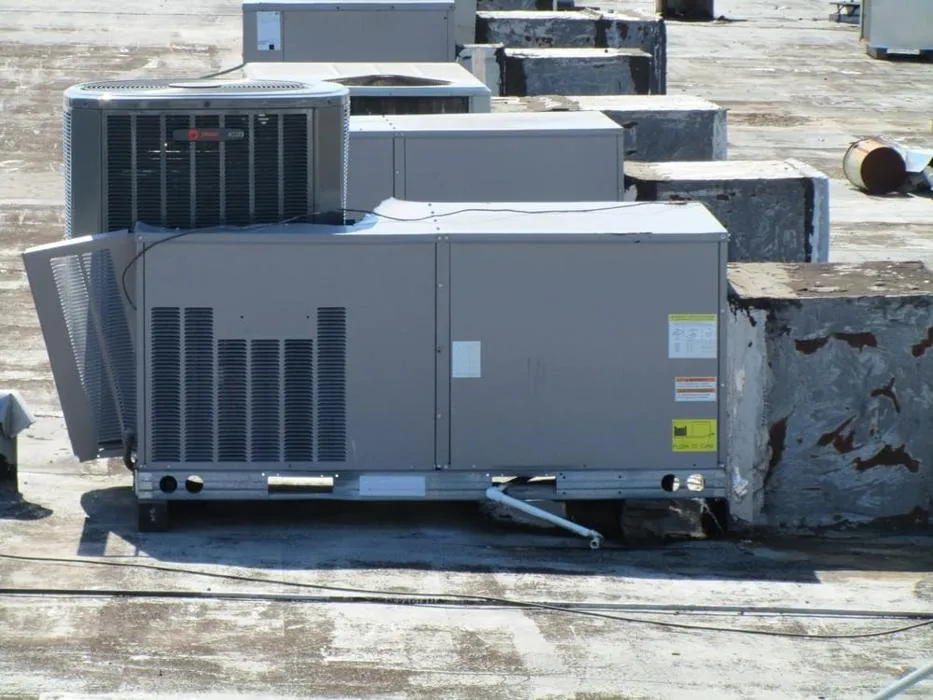 Slide of Texas Star Heating & Cooling