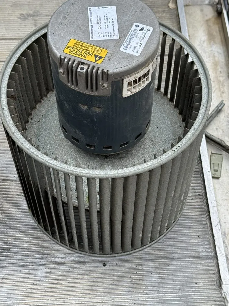 Slide of Texas Unlimited Cleaning Services