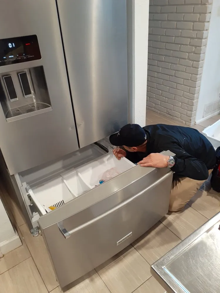 Slide of Texpert Appliance Repair