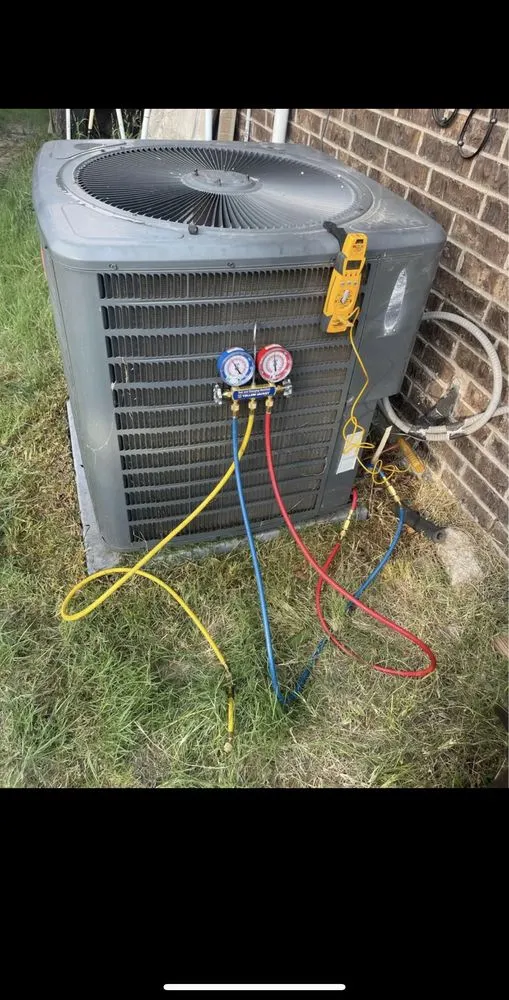 Slide of The 3 Diaz HVAC Service