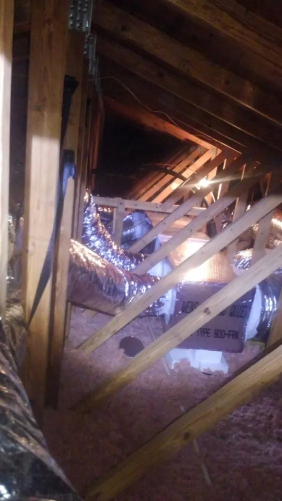 Slide of The A/C Guy Cooling and Heating