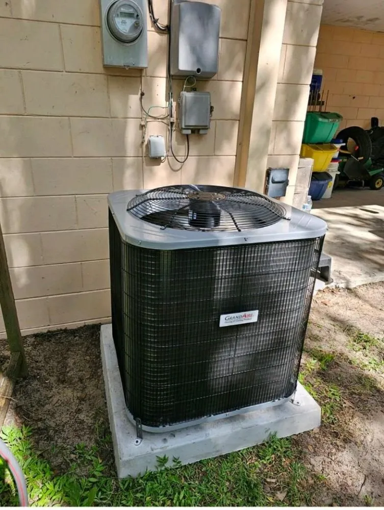 Slide of The A/C Guy Cooling and Heating