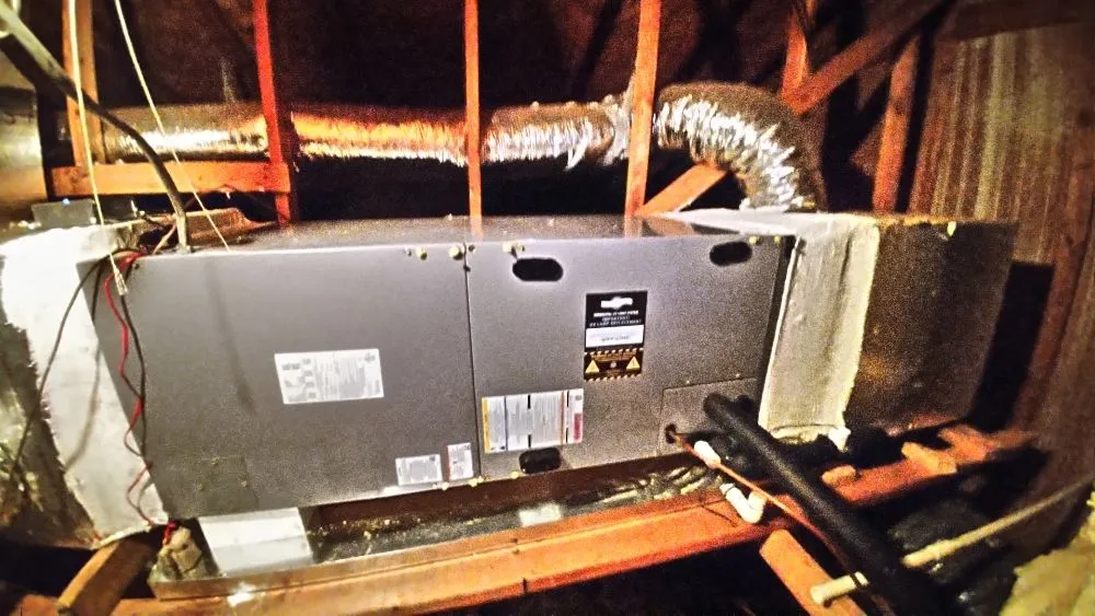 Slide of The A/C Guy Cooling and Heating