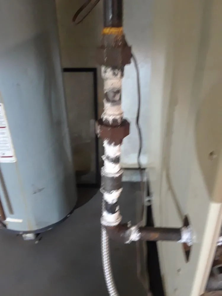 Slide of THE APPLIANCE GURUZ