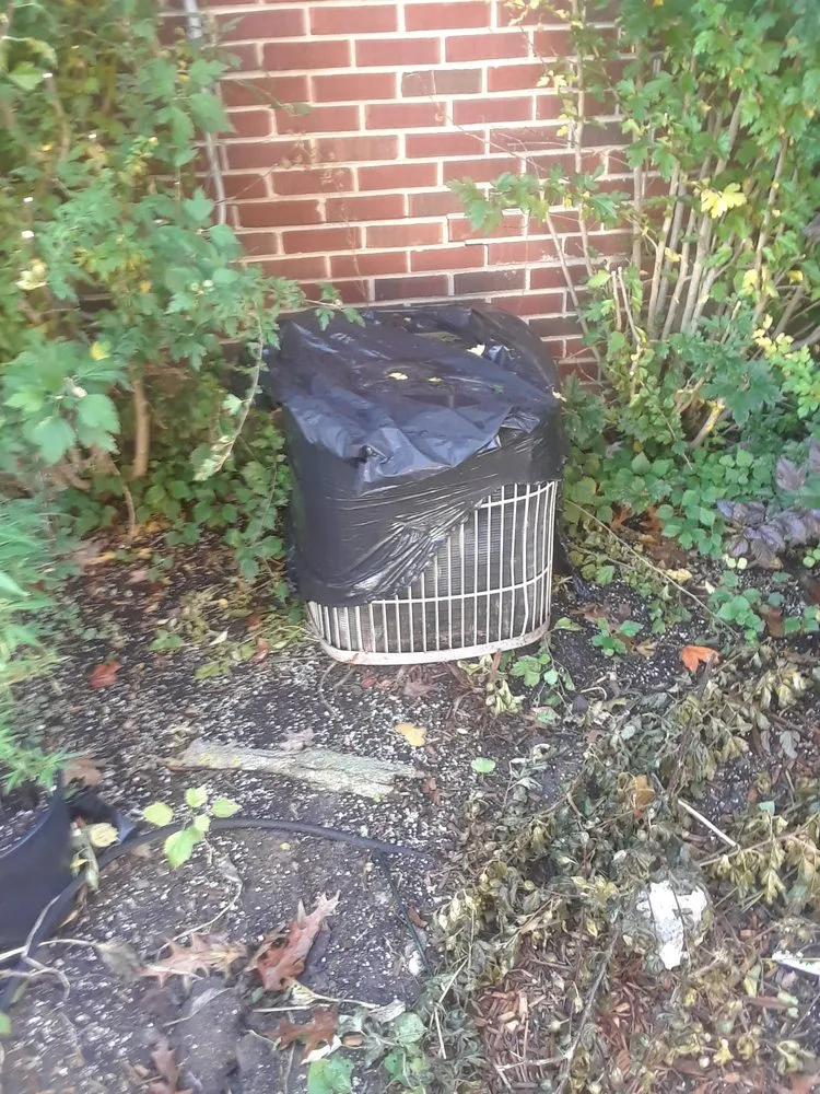 Slide of THE APPLIANCE GURUZ