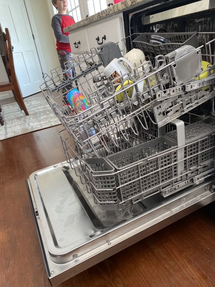 Slide of The Appliance Guys