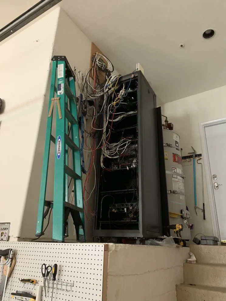 Slide of The AV/AC Guys