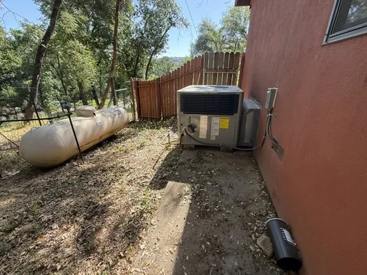 The Best Heating and Air Company Logo