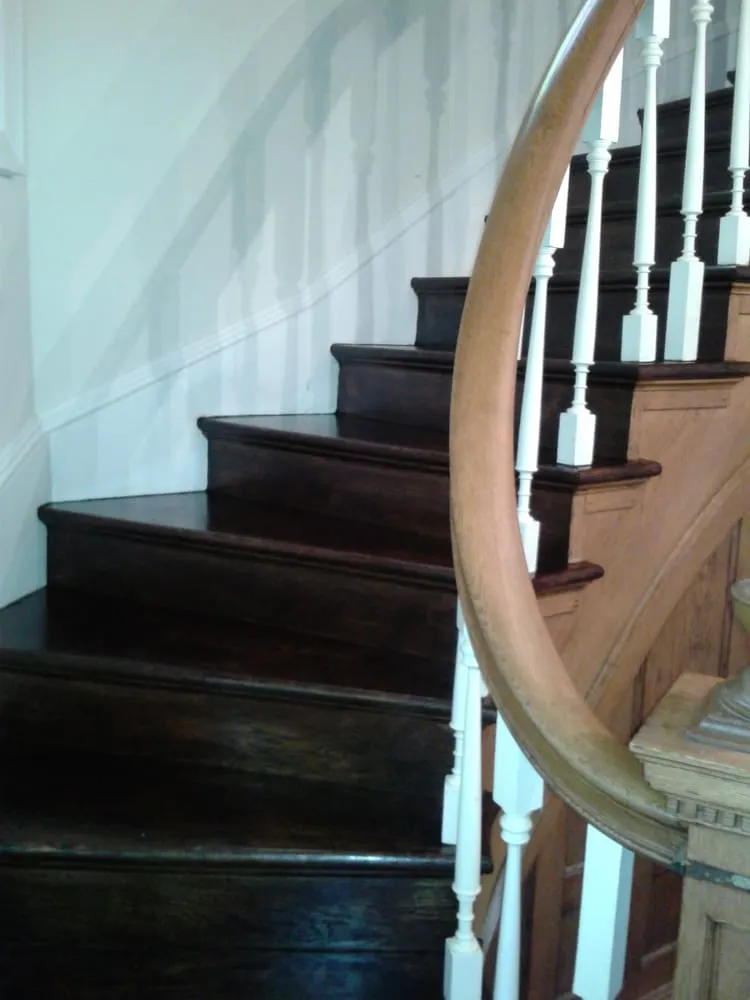 Slide of The Carpet & Glass Man