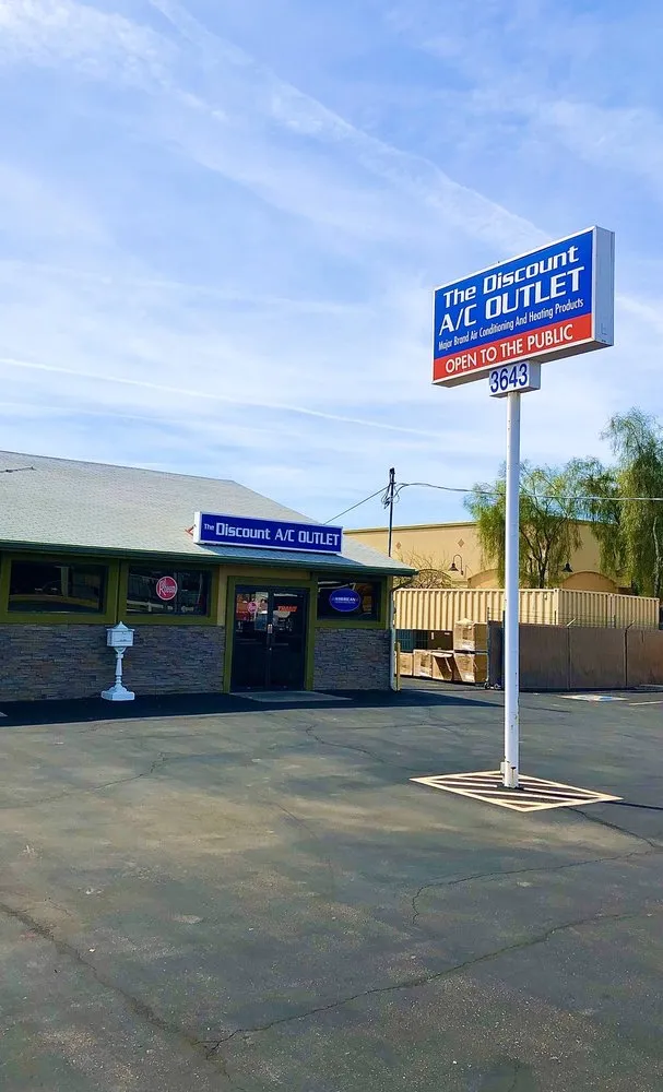 Slide of The Discount A/C Outlet