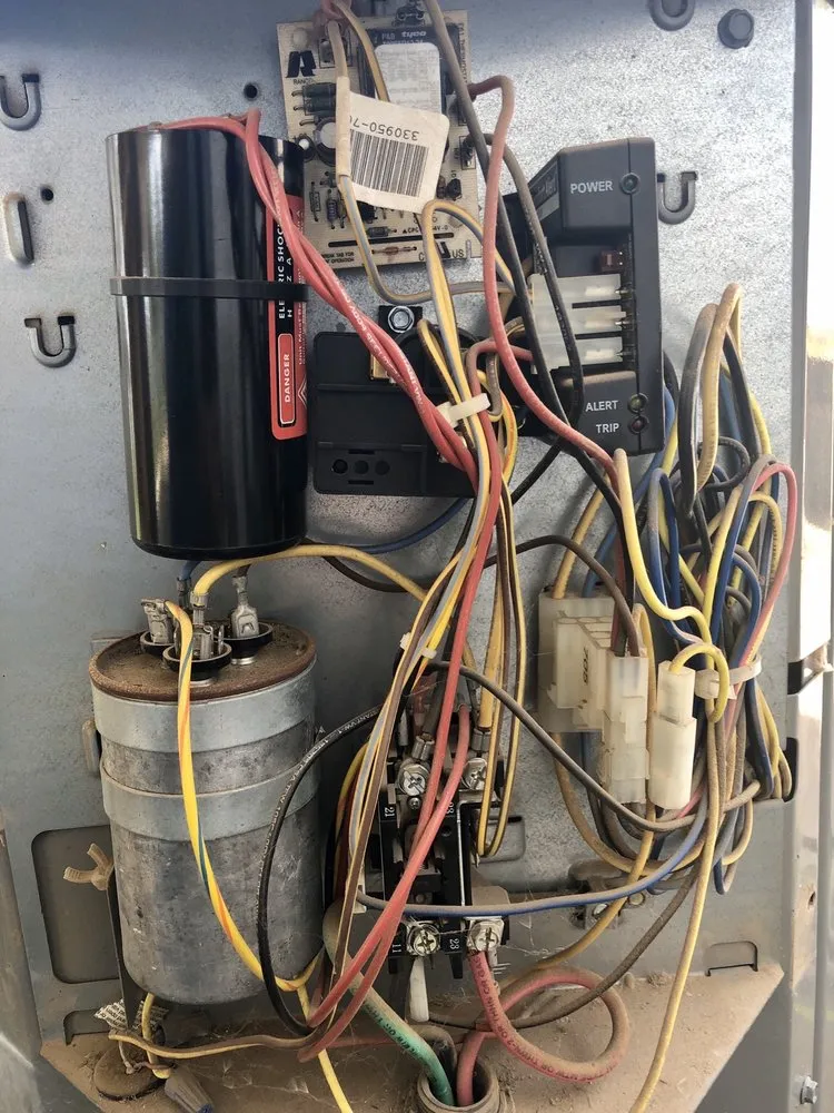 Slide of The Discount A/C Outlet