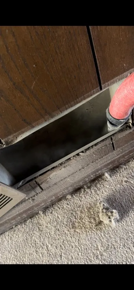 Slide of The Duct Cleaning Guy
