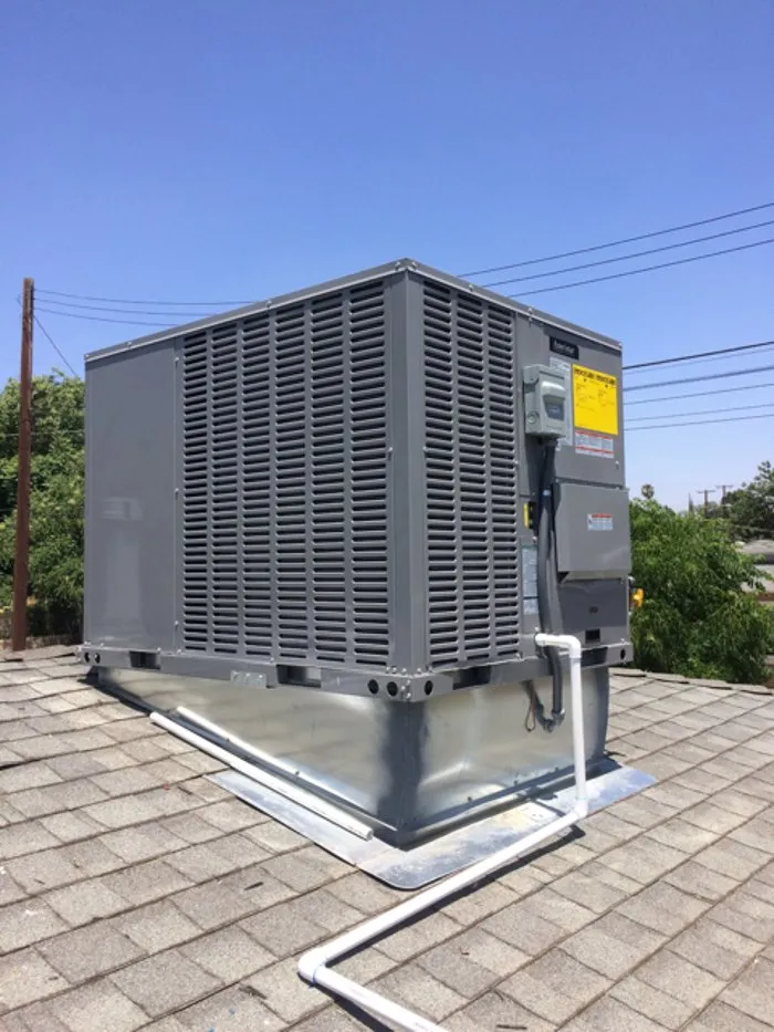 Slide of The EG Energy Savers Air Conditioning & Heating