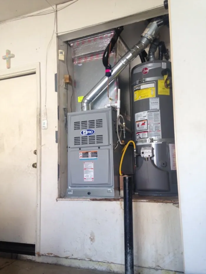 Slide of The EG Energy Savers Air Conditioning & Heating