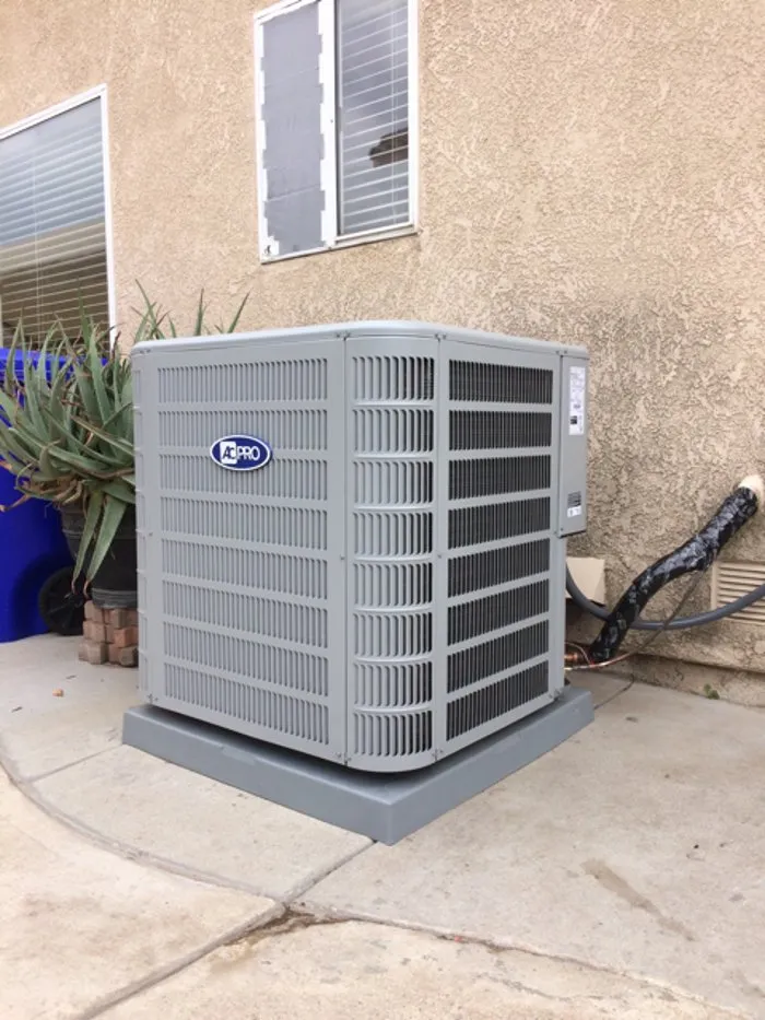 Slide of The EG Energy Savers Air Conditioning & Heating