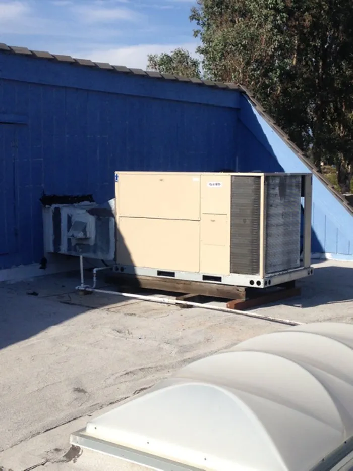 Slide of The EG Energy Savers Air Conditioning & Heating