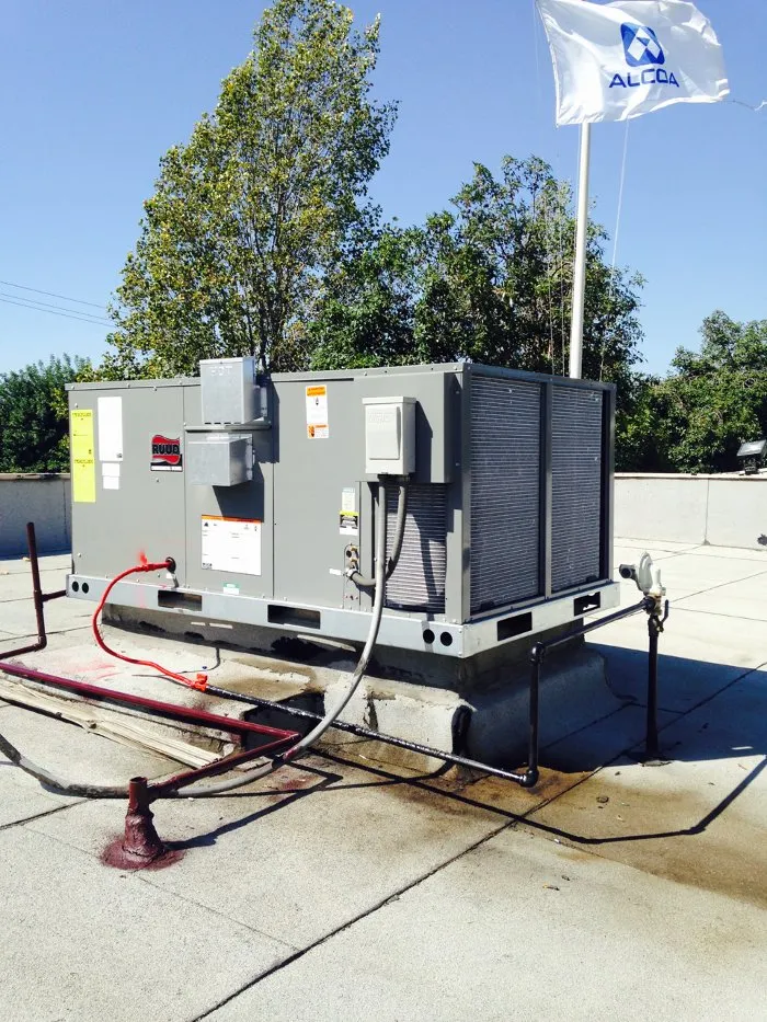 Slide of The EG Energy Savers Air Conditioning & Heating