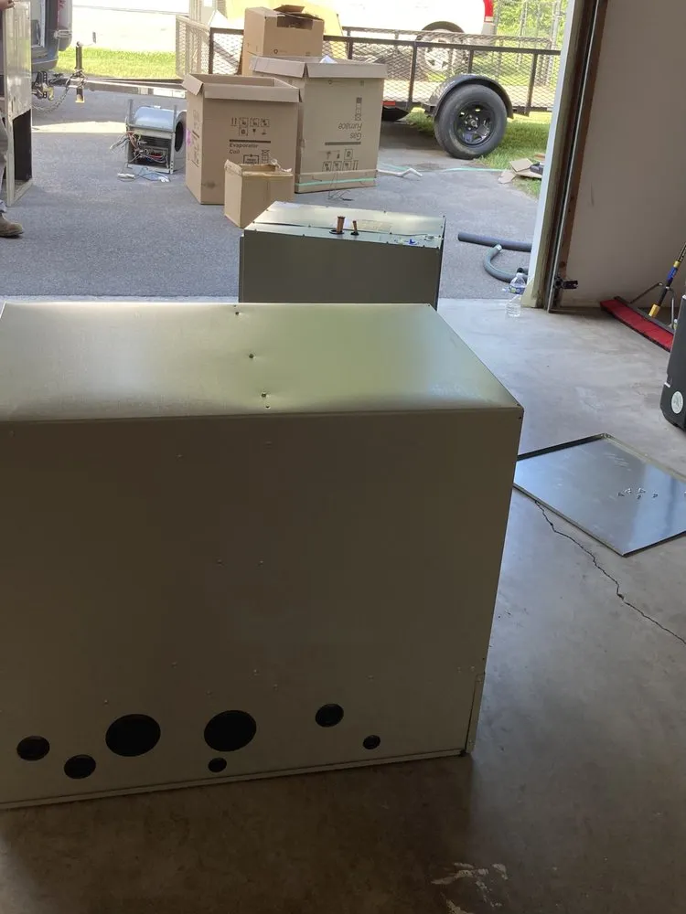 Slide of The Experts Pro