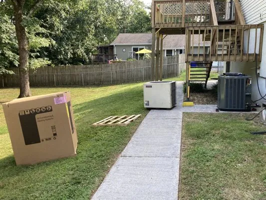 The Experts Pro Logo