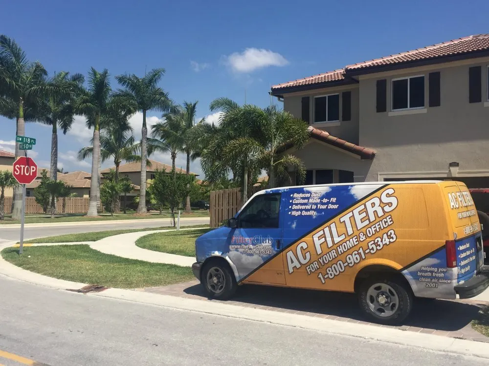 Slide of The FilterClub