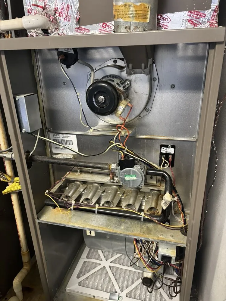 Slide of The Good Guys AC