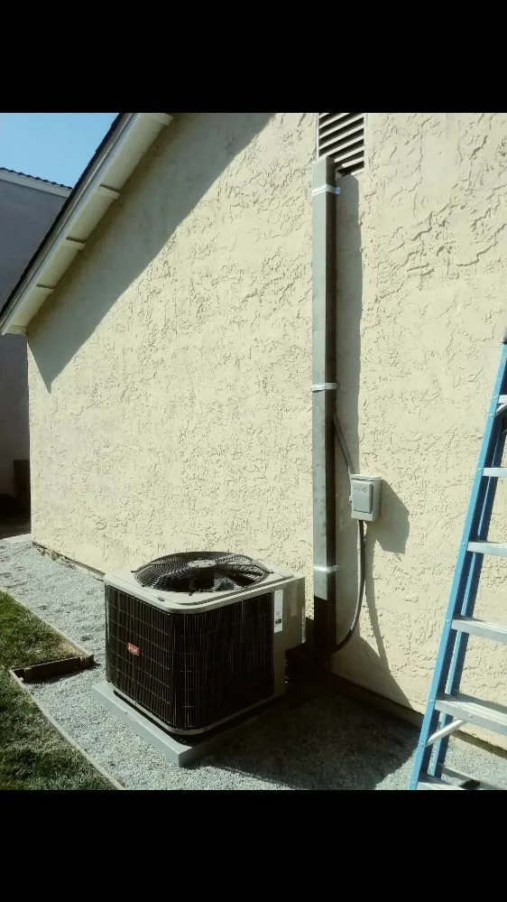 Slide of The H-VAC GUYS