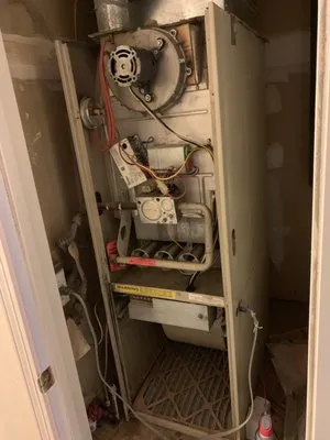 The Heat and Air Company Logo