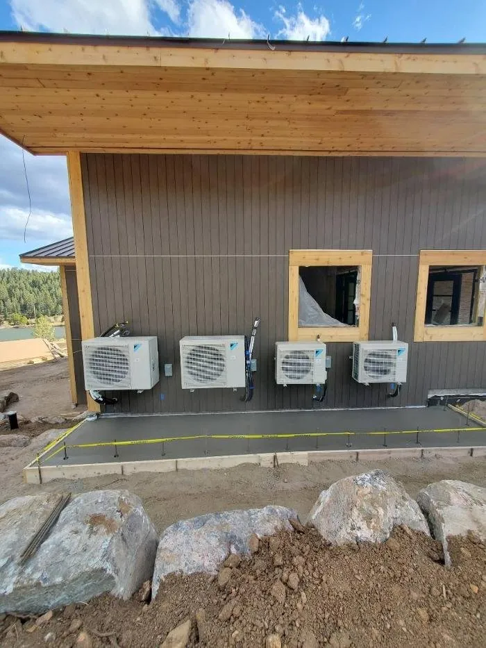 Slide of The Heat Pump Store