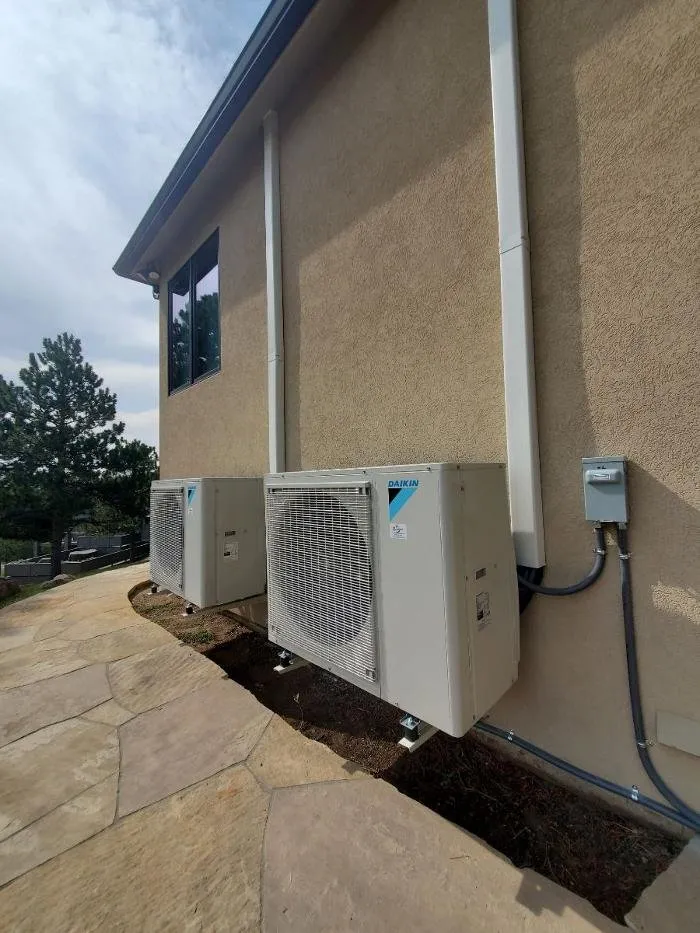 Slide of The Heat Pump Store