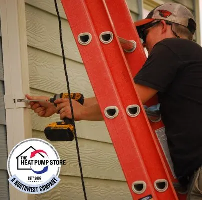 The Heat Pump Store Logo