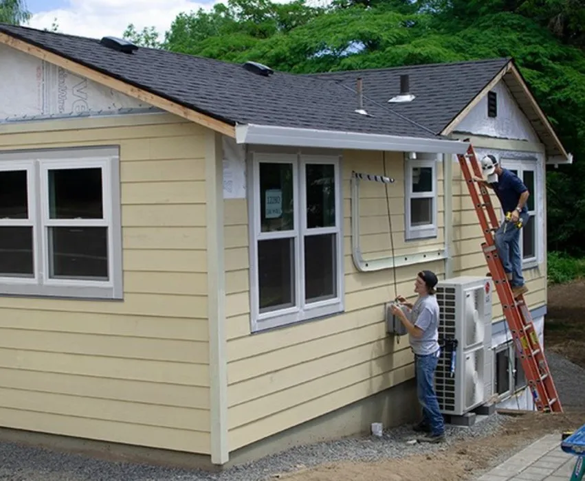 Slide of The Heat Pump Store