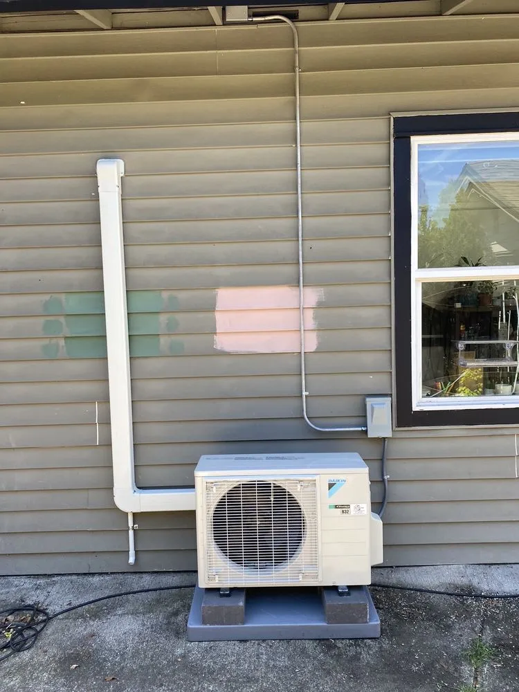 Slide of The Heat Pump Store