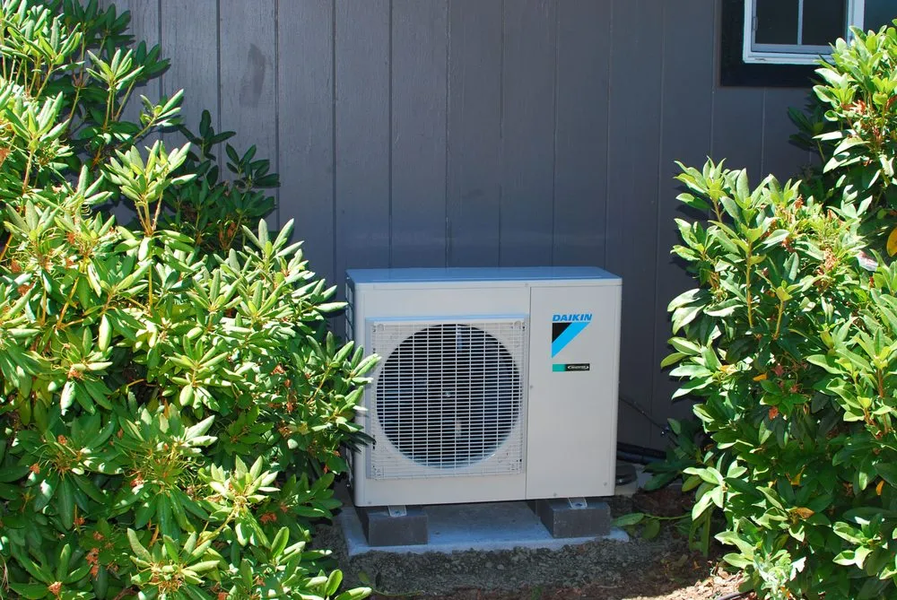 Slide of The Heat Pump Store