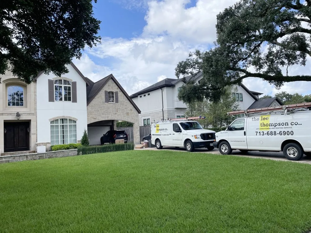 Slide of The Lee Thompson Co