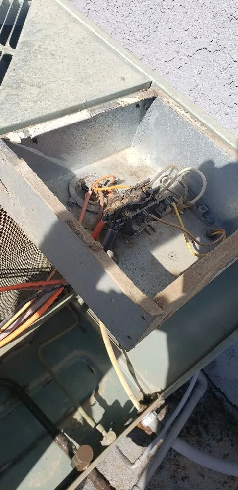 Slide of The Little Guy's Heating and Air Conditioning