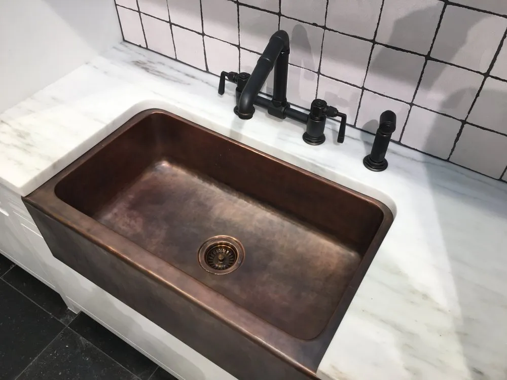 Slide of The Lunt Marymor Company